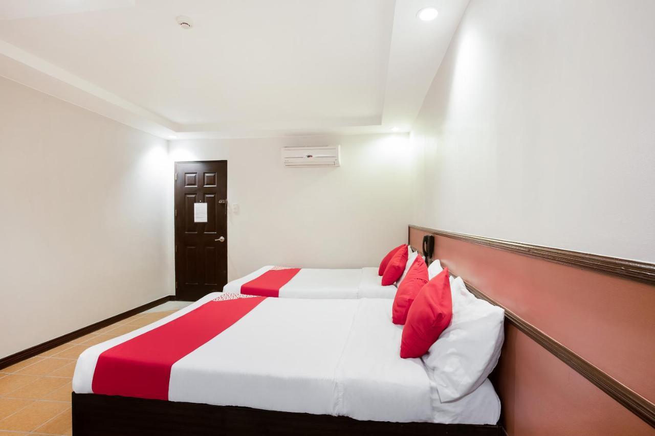 Oyo 394 Tagaytay Haven Hotel - Mendez Tagaytay City Extérieur photo