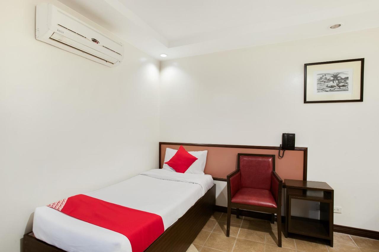 Oyo 394 Tagaytay Haven Hotel - Mendez Tagaytay City Extérieur photo