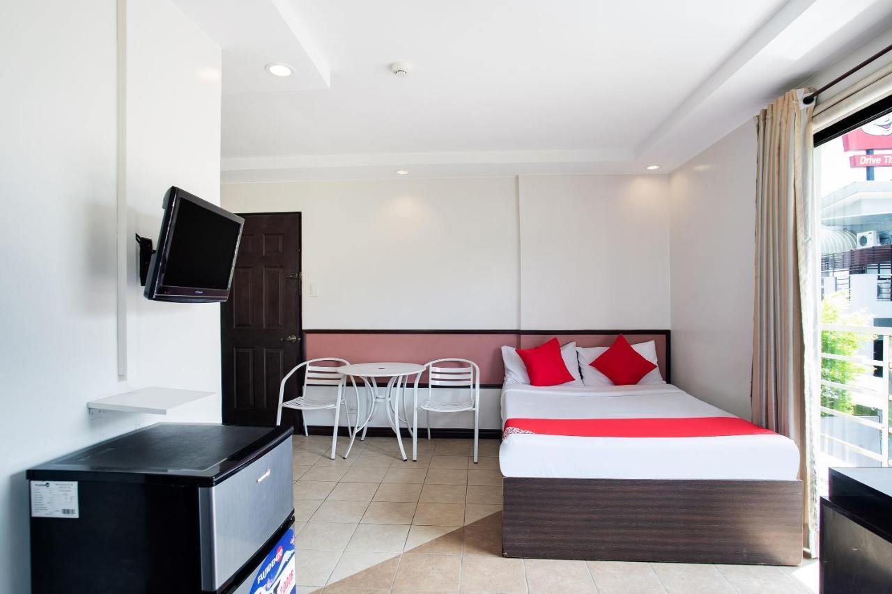 Oyo 394 Tagaytay Haven Hotel - Mendez Tagaytay City Extérieur photo